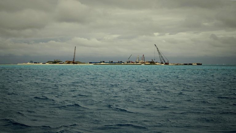 Isola nel Mar Meridionale Cinese. Credits @BBC