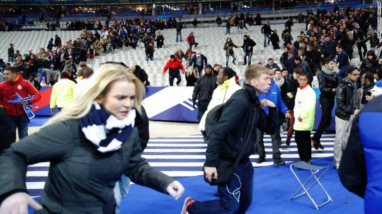 Cronaca silenziosa dell’attacco a Parigi