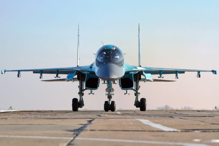 Bombardamenti russi in Siria: bilancio del primo mese