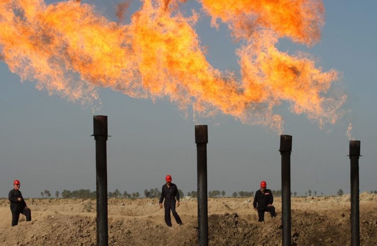 Cosa sta succedendo al prezzo del petrolio