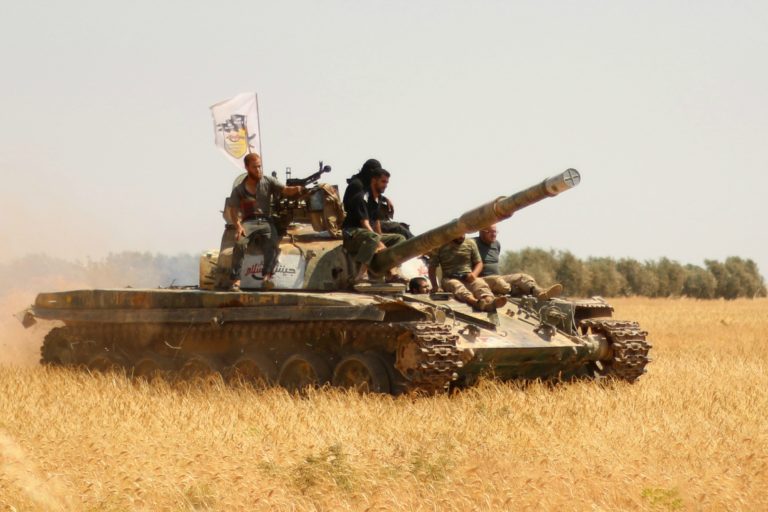 Combattenti di Jaish al-Islam ad al-Zahra (periferia Aleppo ovest), 24/08/2015. Credits to: ZEIN AL-RIFAI/AFP/Getty Images