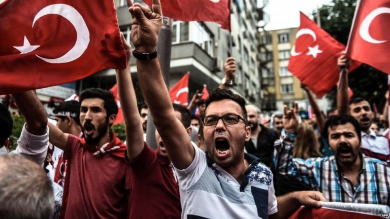 nazionalisti turchi