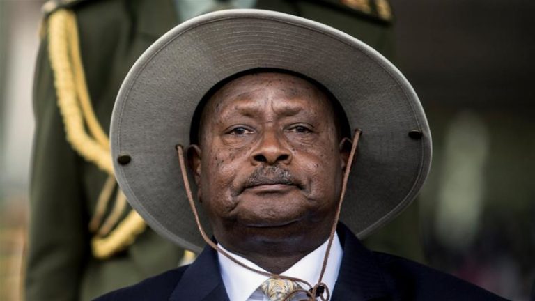 Museveni spalleggia Trump sugli “shithole countries”