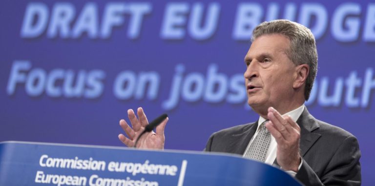 Gunther Oettinger, commissaire au budget. ©PhotoNews