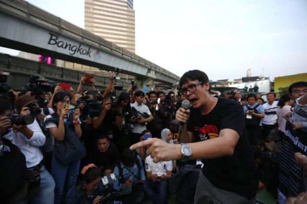 Bangkok: continua la lotta per la democrazia